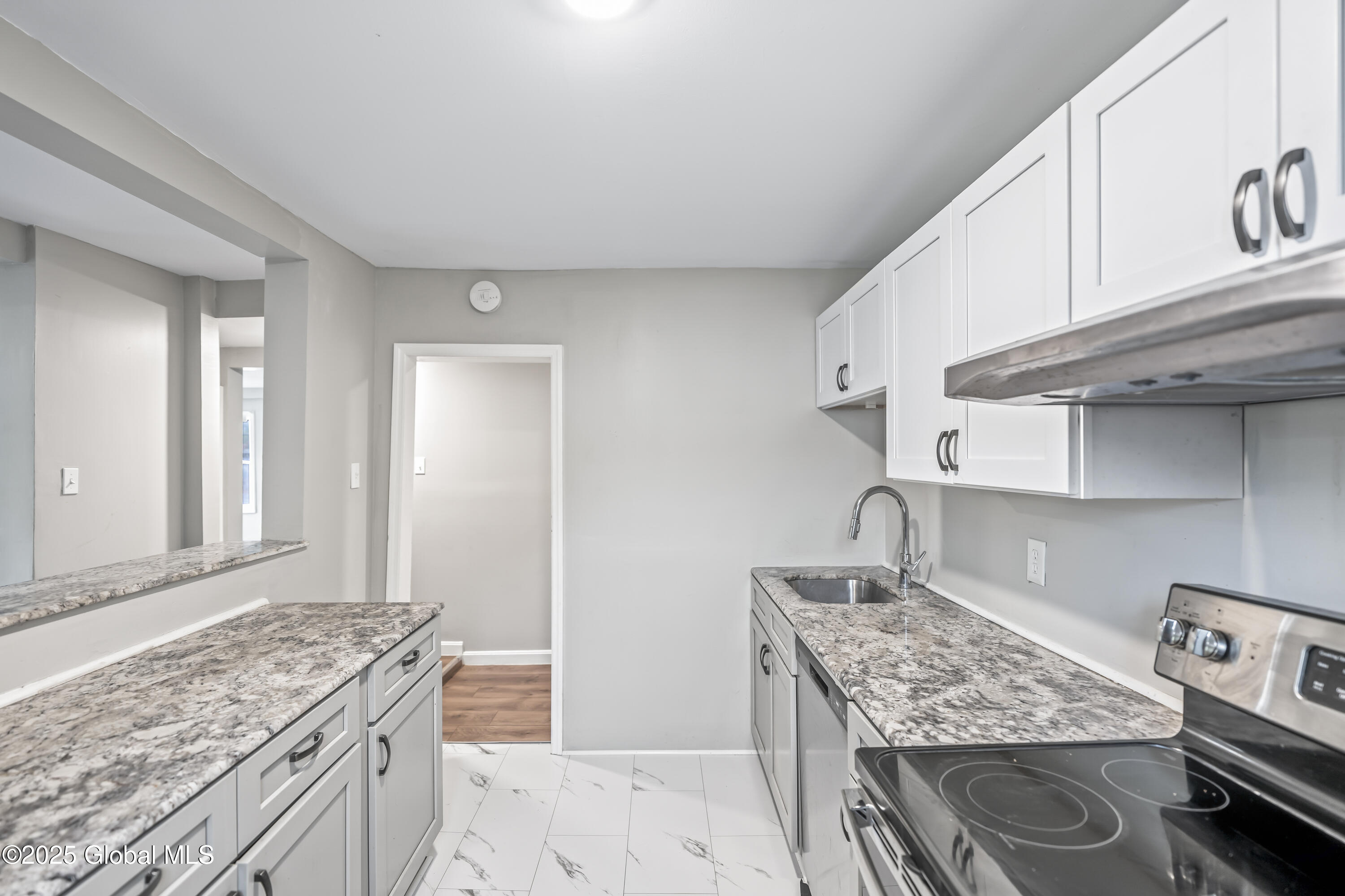 30 Campbell Avenue, Troy, New York image 10