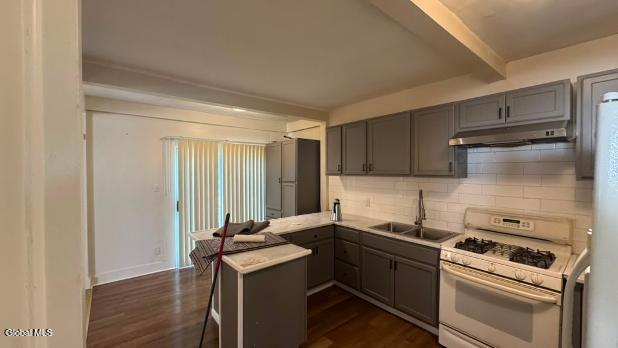 1318 Alden Place 1318
