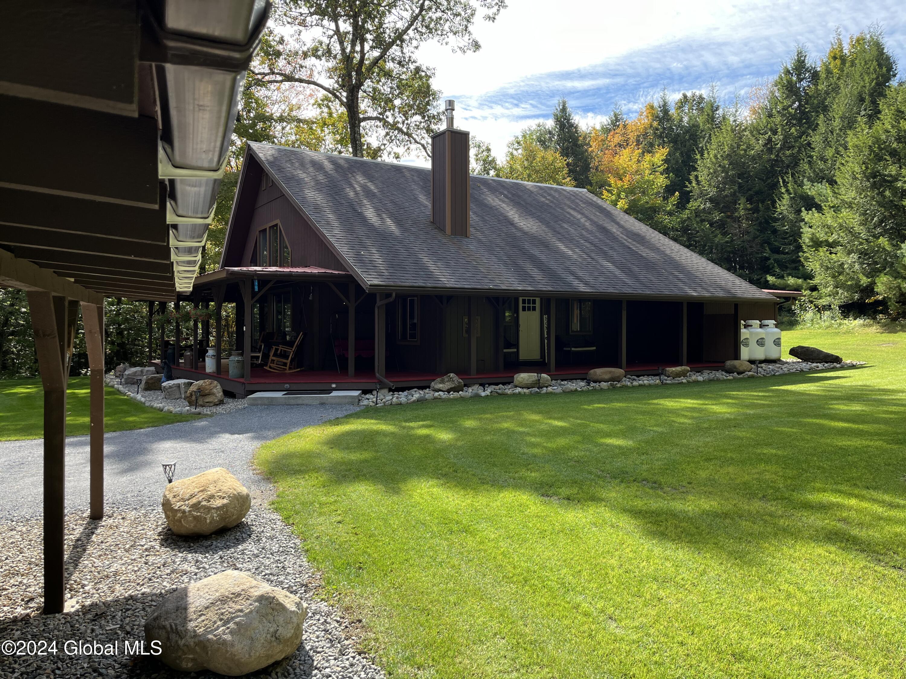 359 Buttermilk Falls Road Rd, Fort Ann, New York image 9