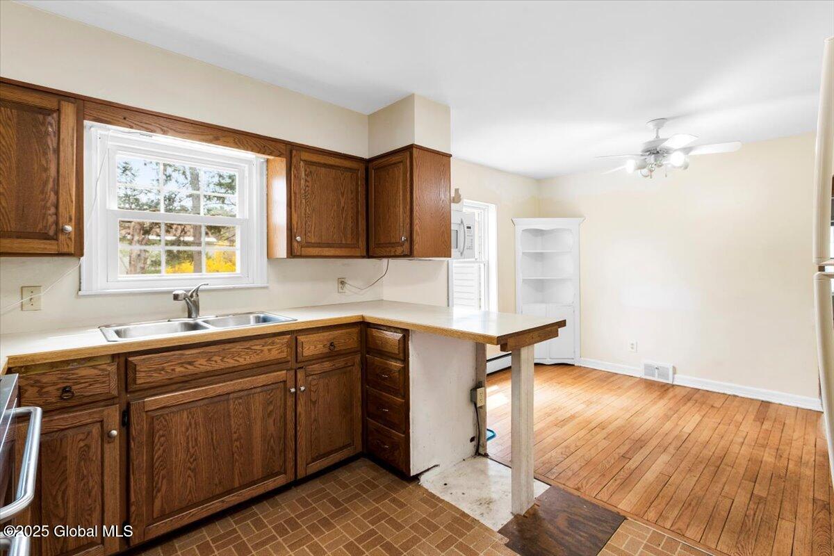 12 Norman Avenue, Albany, New York image 8