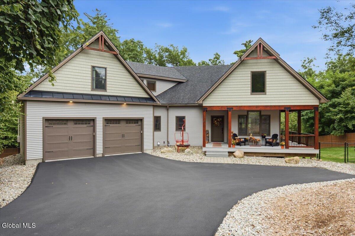 14 Blackberry Lane