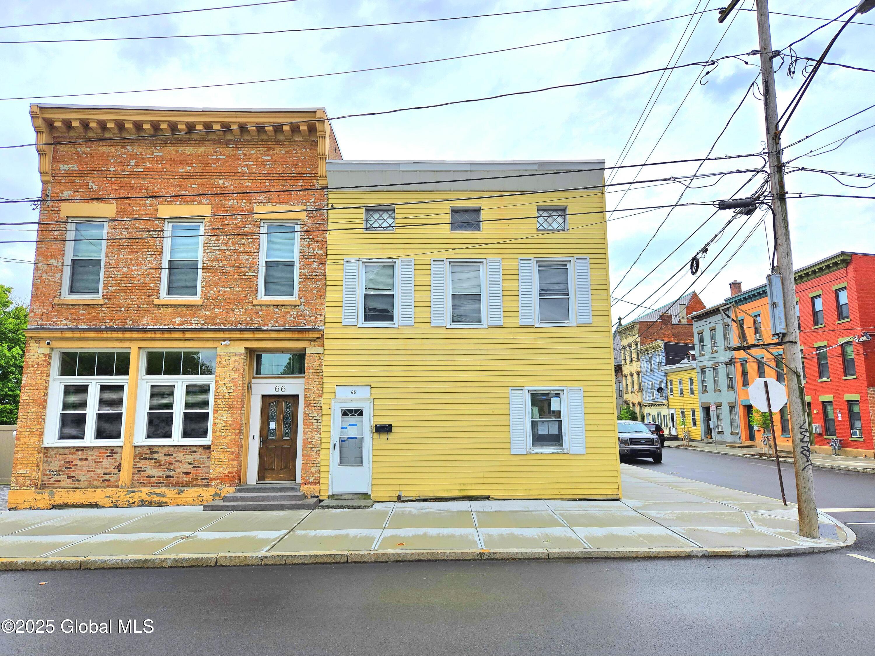 68 Bassett Street, Albany, New York image 1