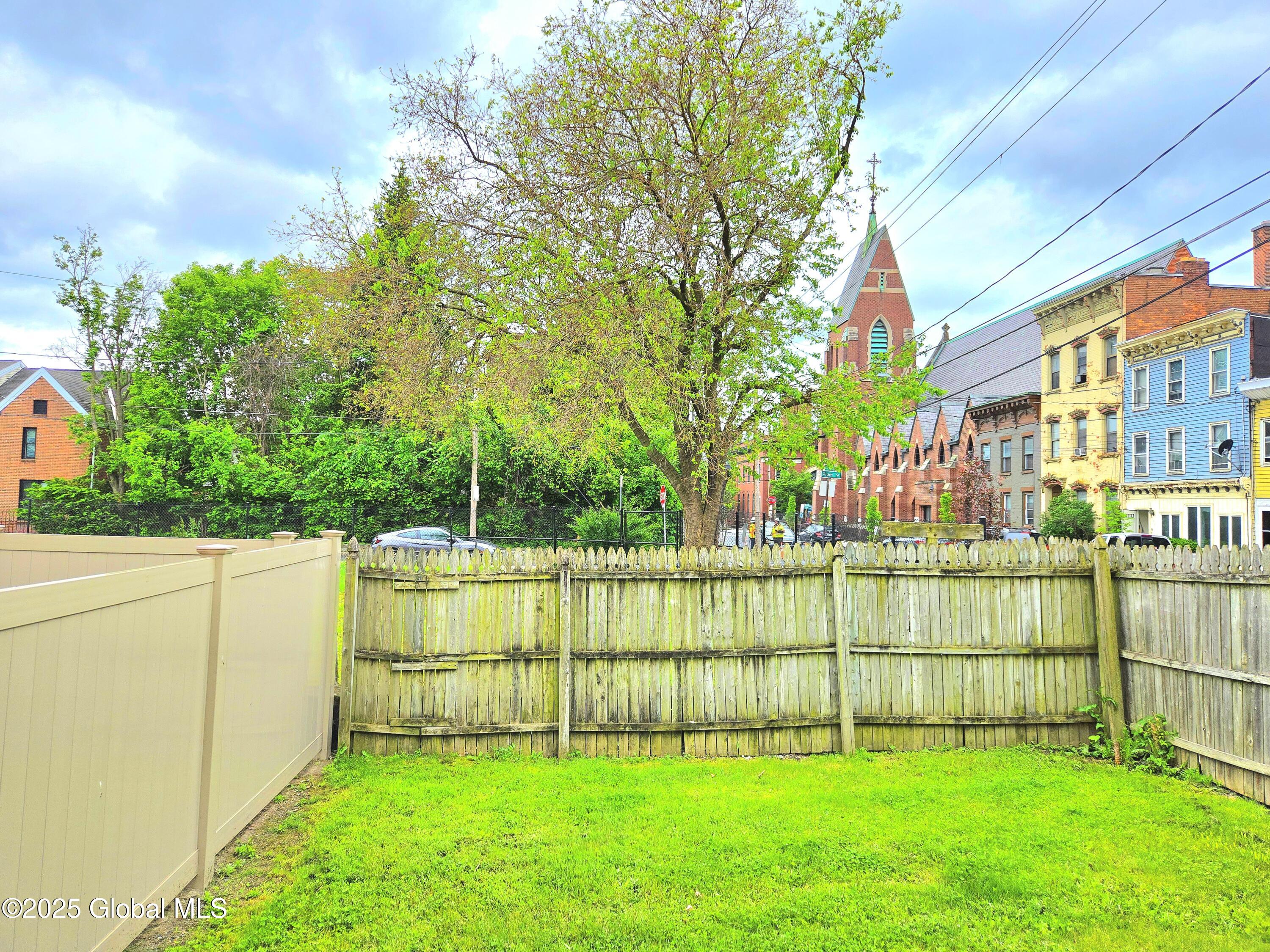 68 Bassett Street, Albany, New York image 5