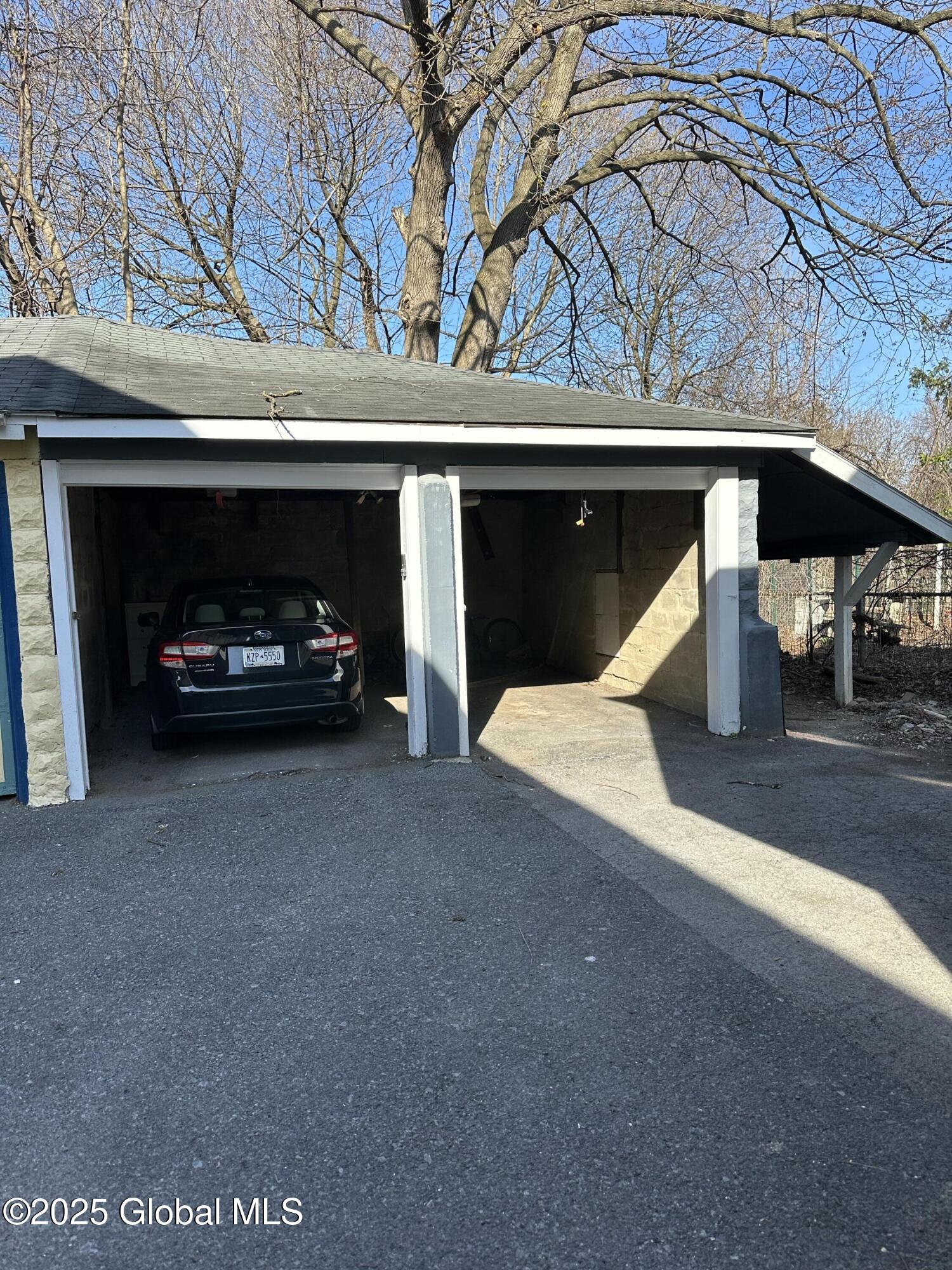 Schenectady, New York 12305, United States, 4 Bedrooms Bedrooms, ,2 BathroomsBathrooms,Residential,Active,119463