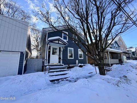 Homes For Sale - 65 Walnut Street<br/> Canajoharie, NY 13317