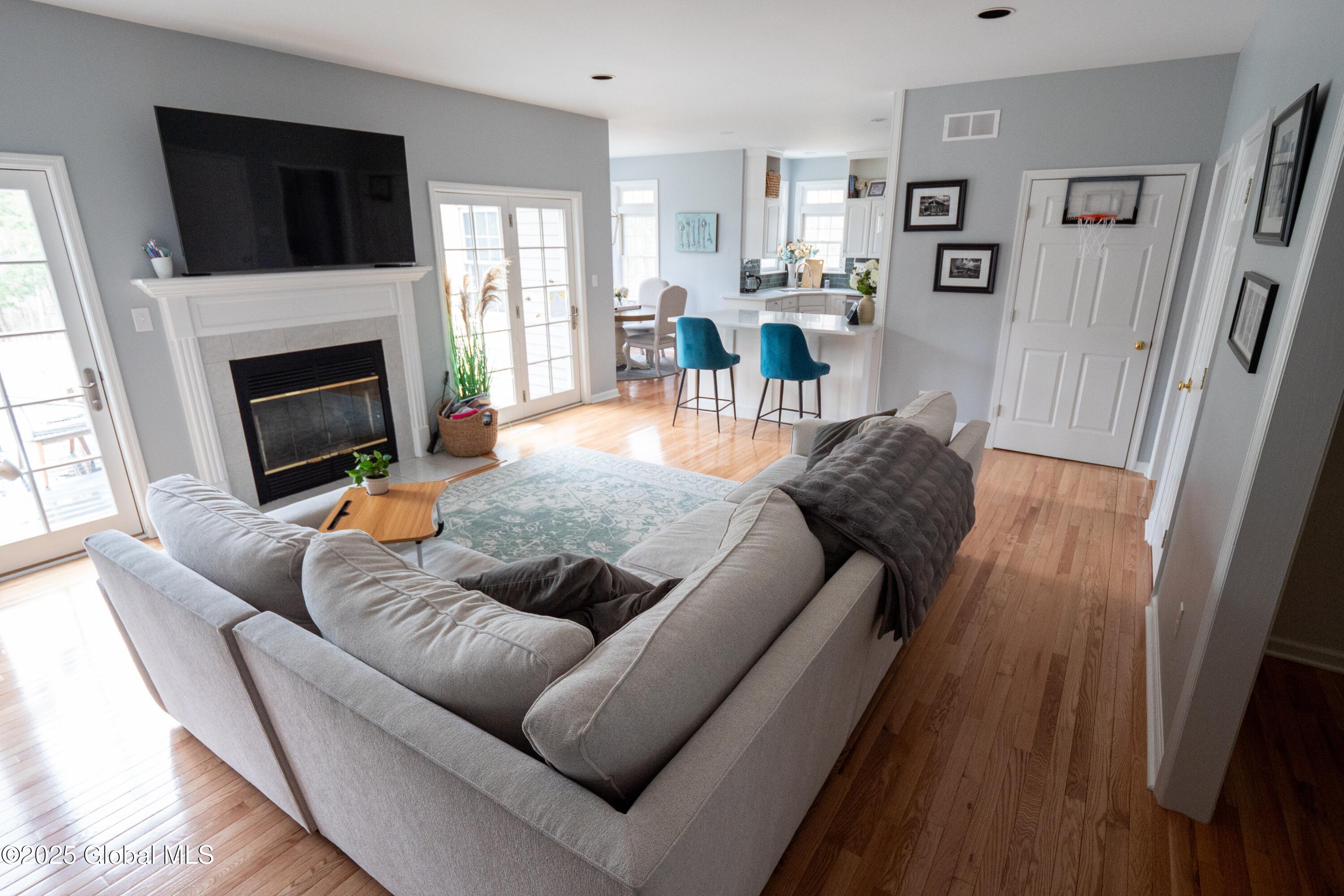 32 Sherwood Trail, Saratoga Springs, New York image 10