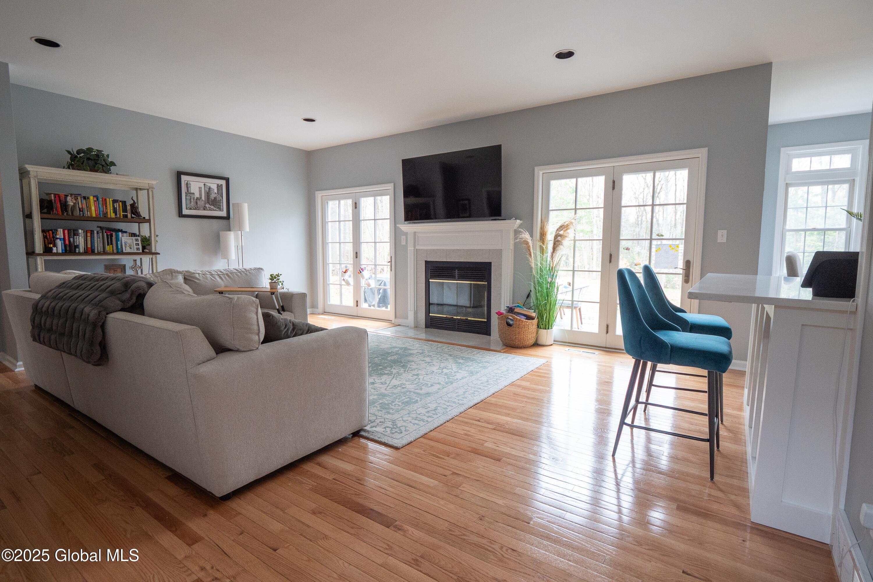 32 Sherwood Trail, Saratoga Springs, New York image 9