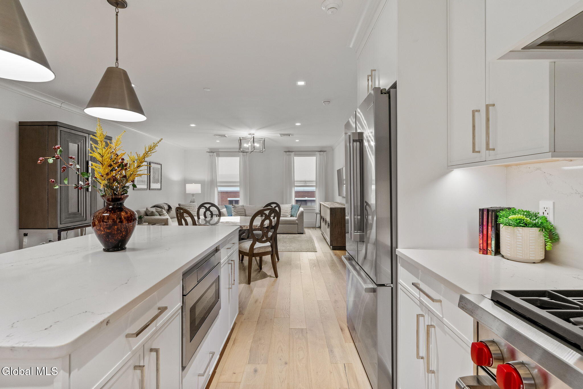 19 Washington Street 565