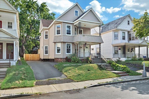 Multifamily For Sale - 1831 Eastern Parkway<br/> Schenectady, NY 12309