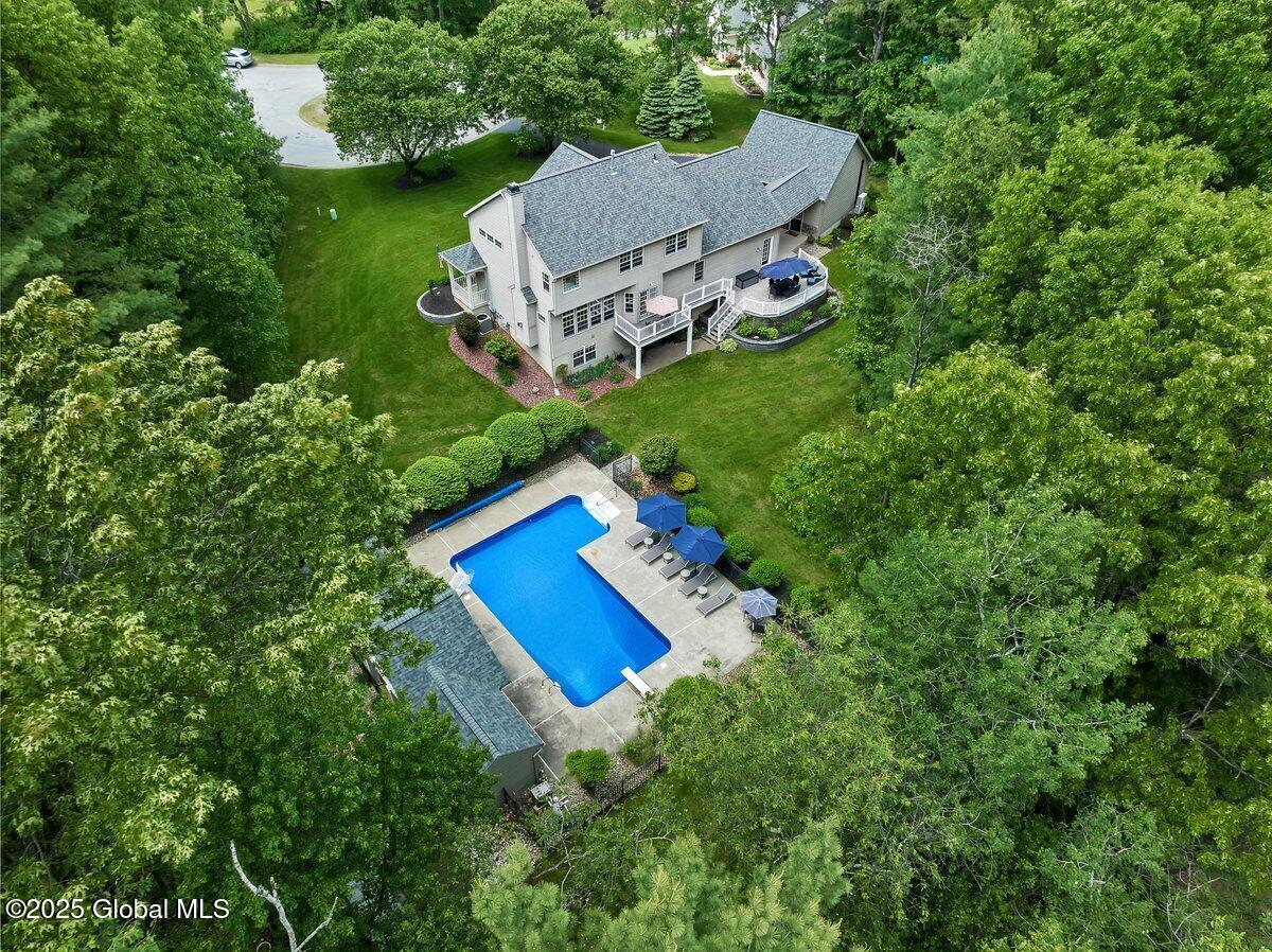 9 Meghan Court, Saratoga Springs, New York image 2
