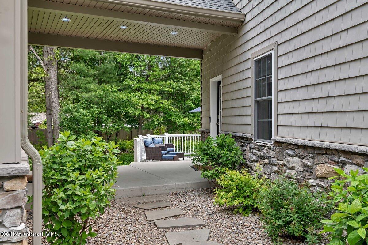 9 Meghan Court, Saratoga Springs, New York image 40