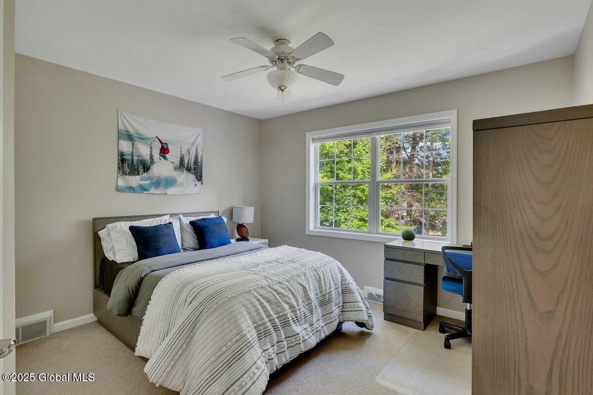 9 Meghan Court, Saratoga Springs, New York image 20
