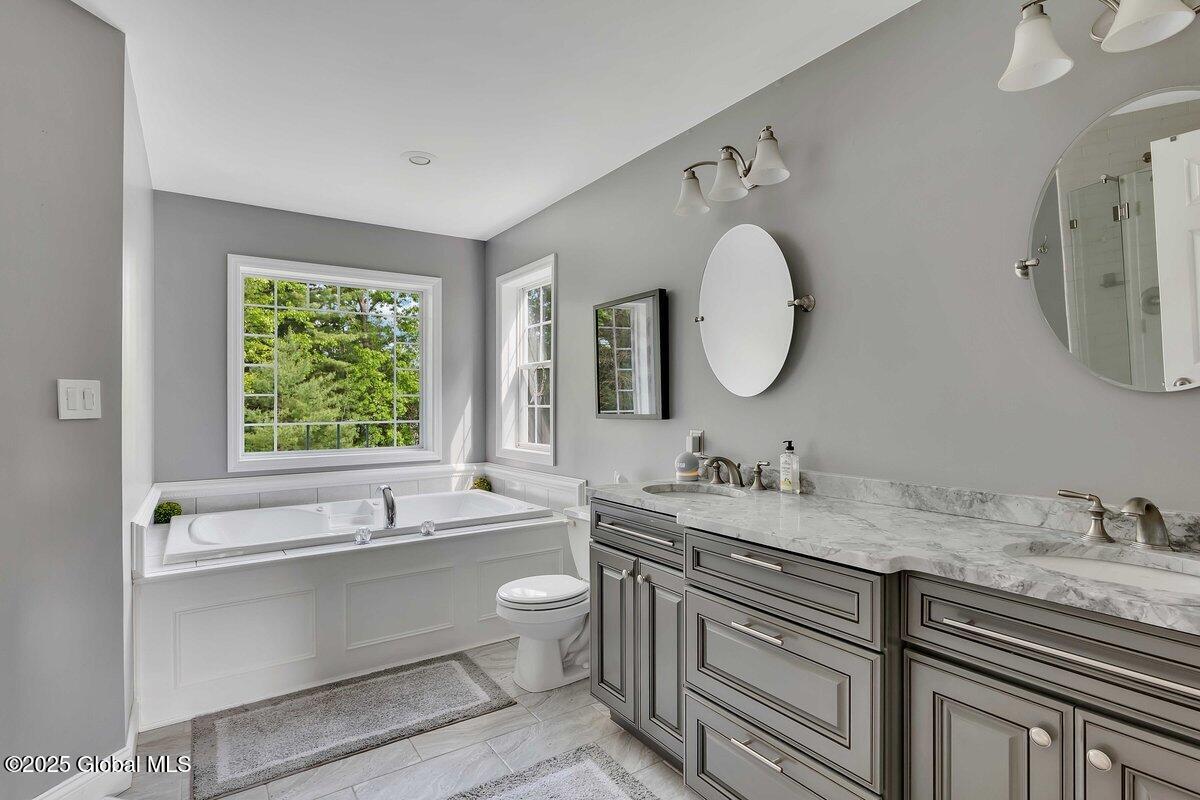 9 Meghan Court, Saratoga Springs, New York image 17
