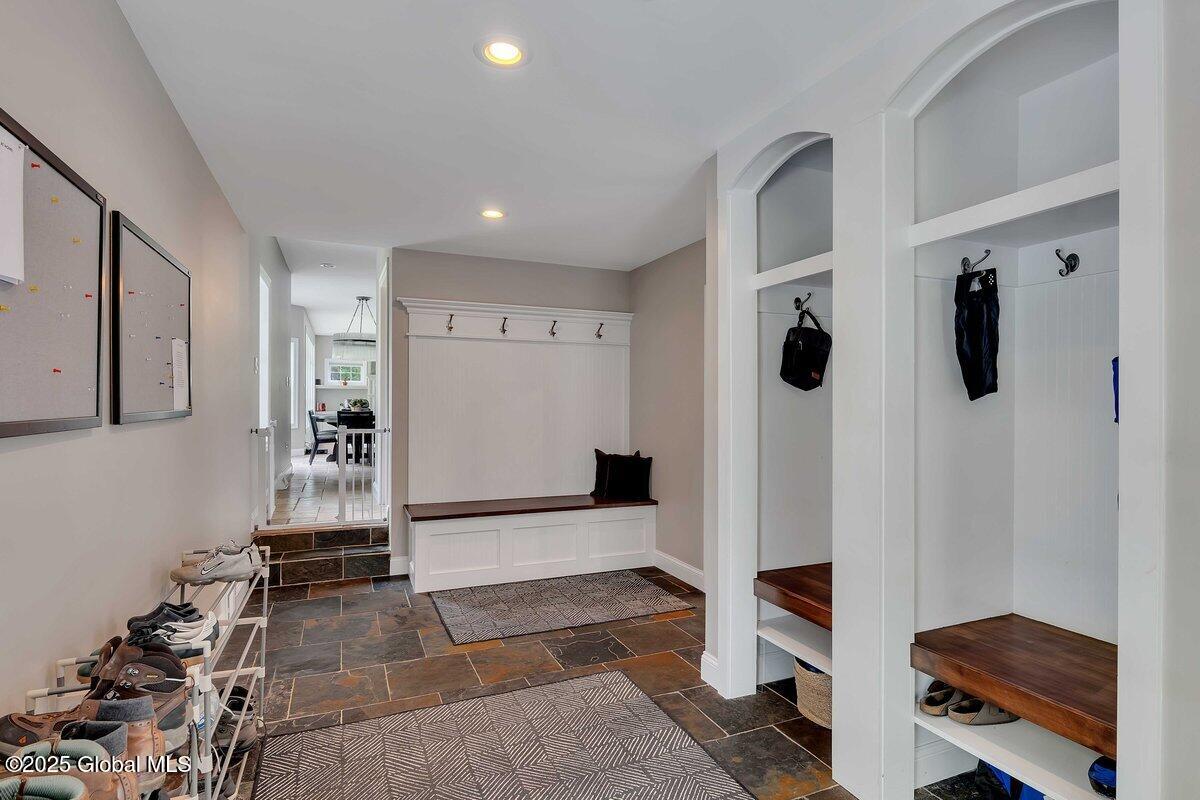 9 Meghan Court, Saratoga Springs, New York image 26