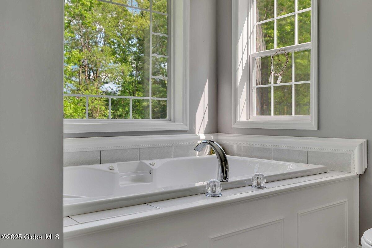 9 Meghan Court, Saratoga Springs, New York image 19