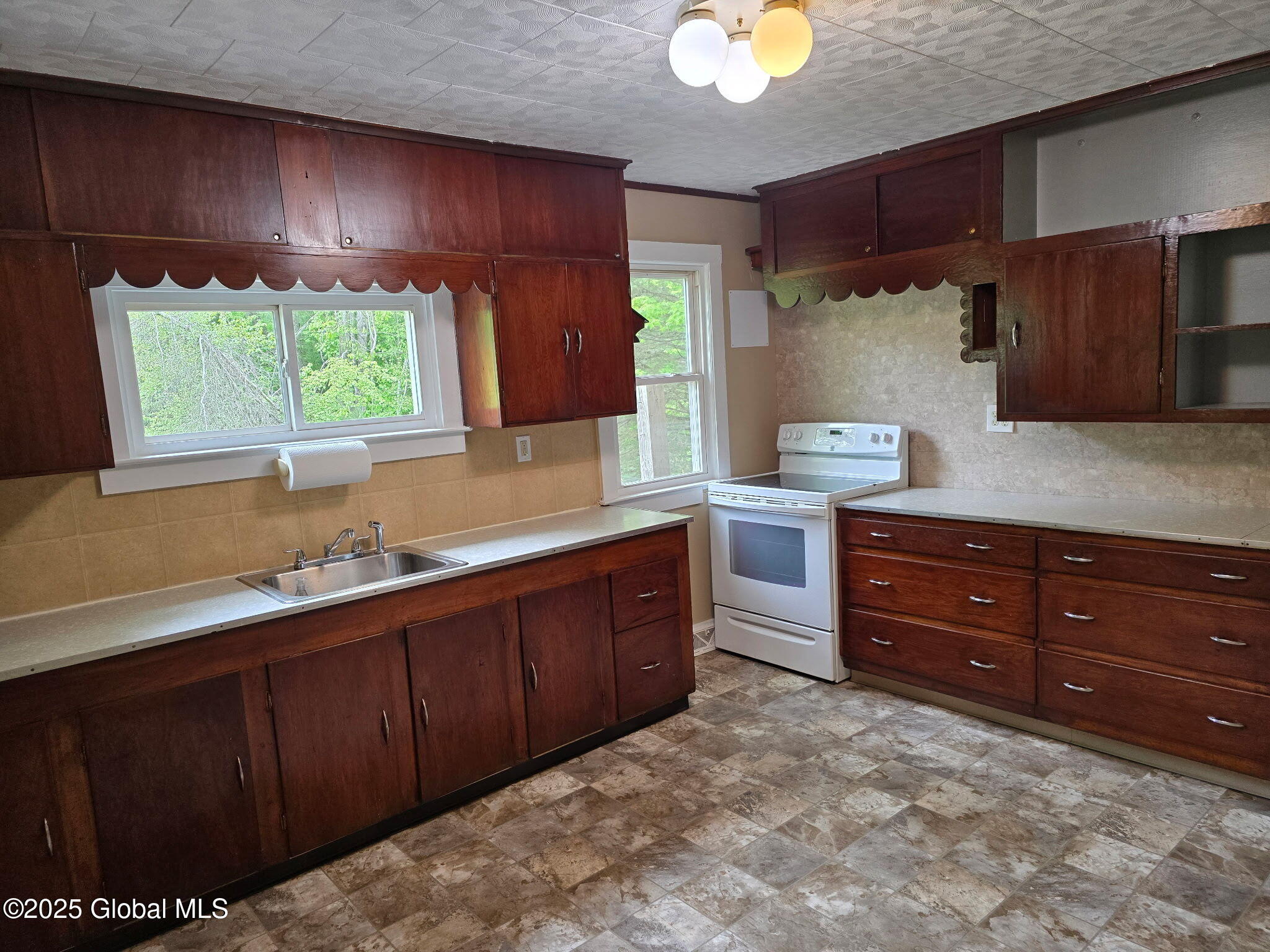 227 Ralph Road, Lake Luzerne, New York image 11