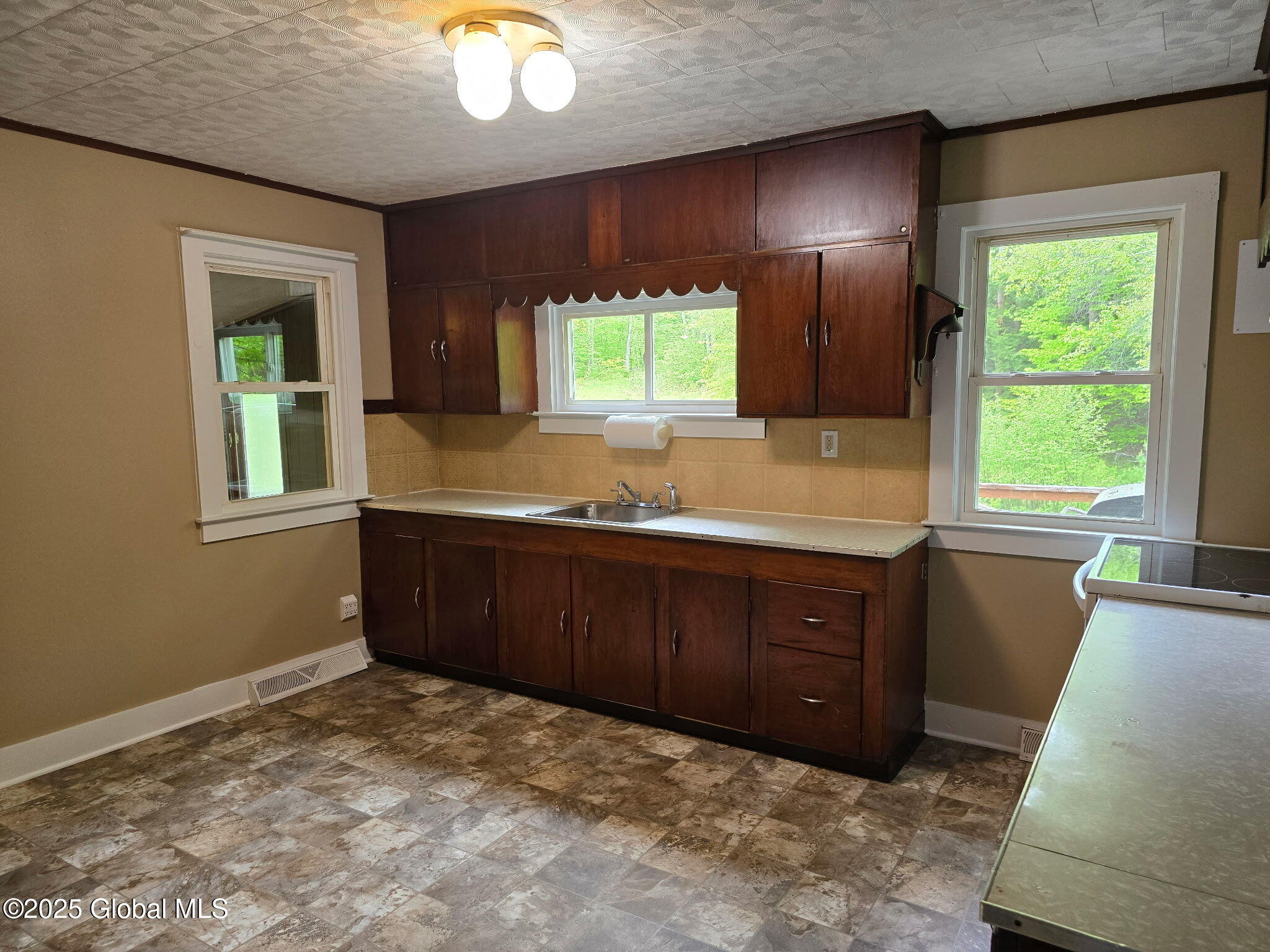 227 Ralph Road, Lake Luzerne, New York image 10