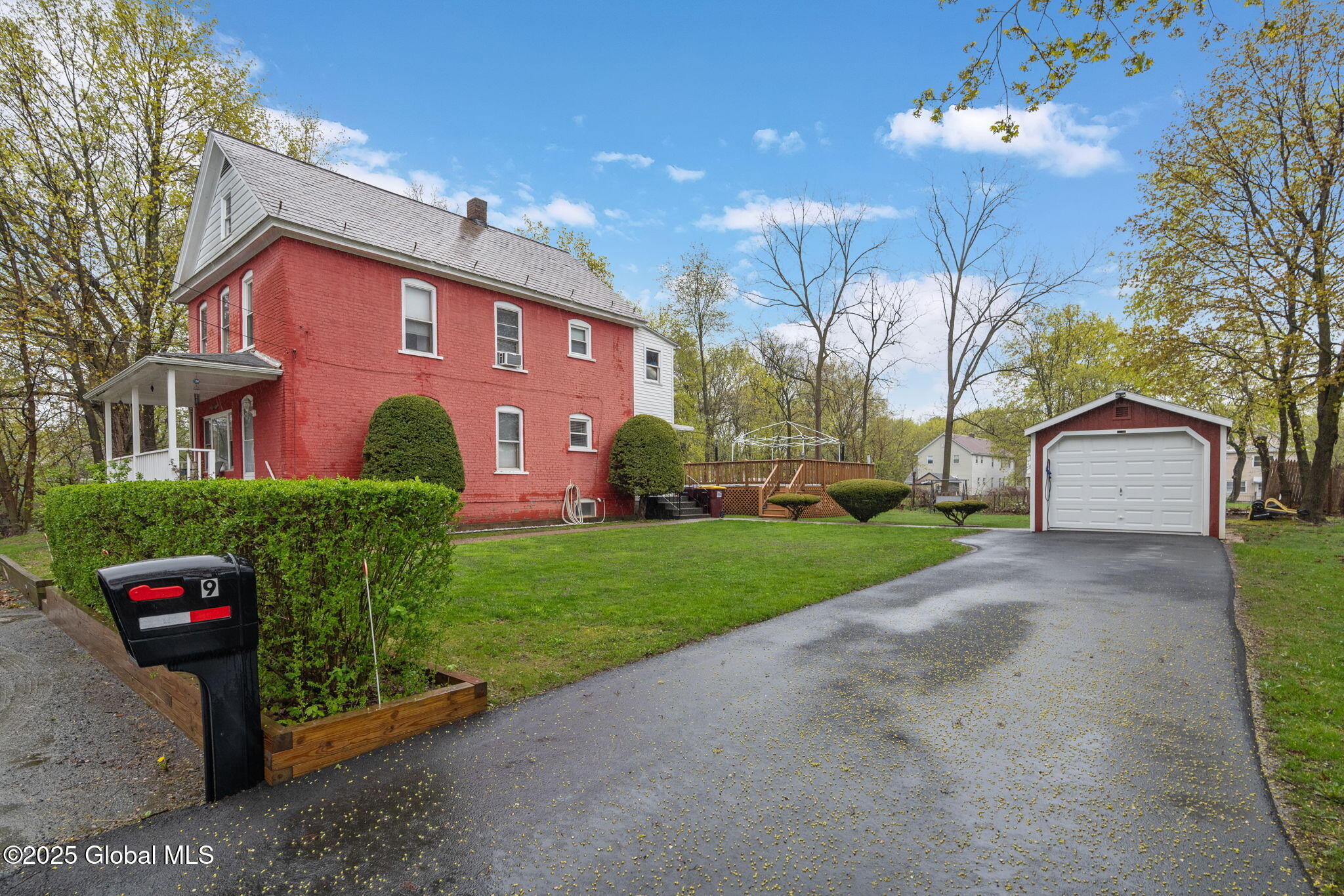 Mechanicville, New York 12118, United States, 3 Bedrooms Bedrooms, ,2 BathroomsBathrooms,Residential,Active,164322