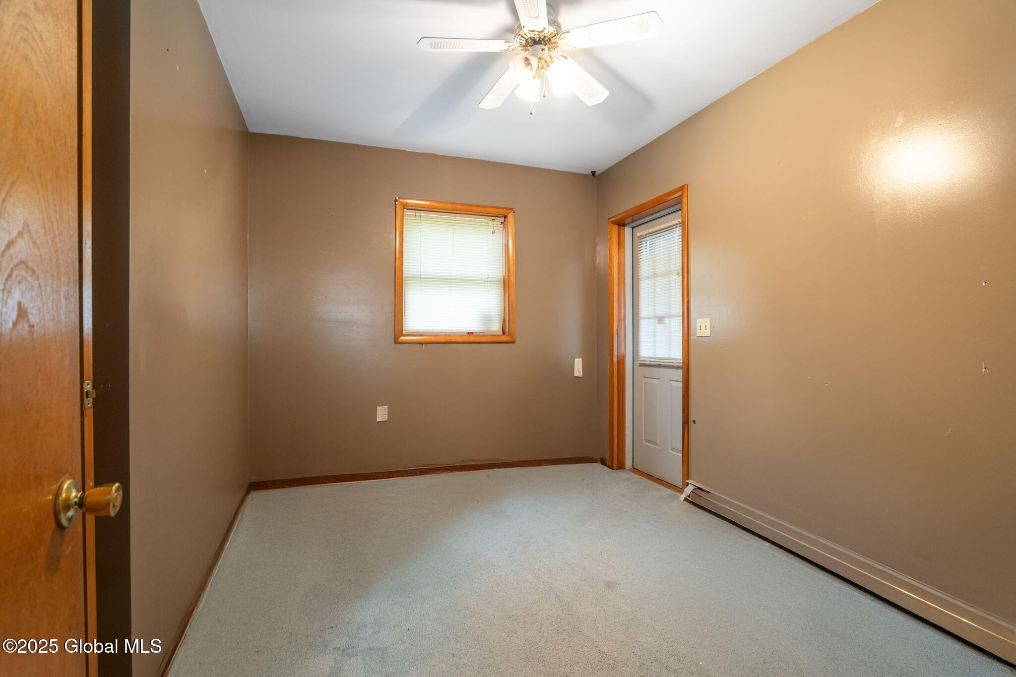 Mechanicville, New York 12118, United States, 3 Bedrooms Bedrooms, ,2 BathroomsBathrooms,Residential,Active,164322