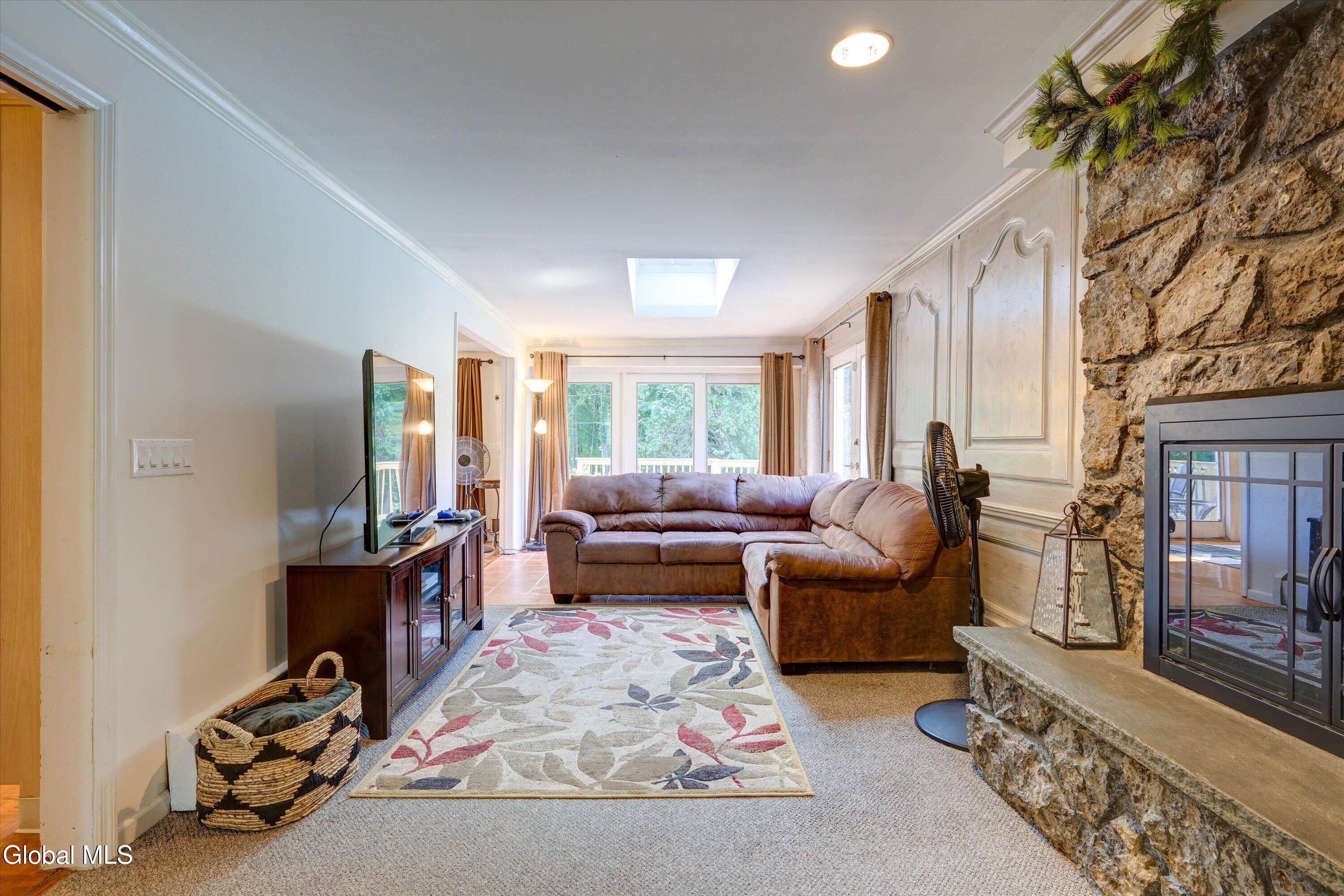 22 Bri-Lan Avenue