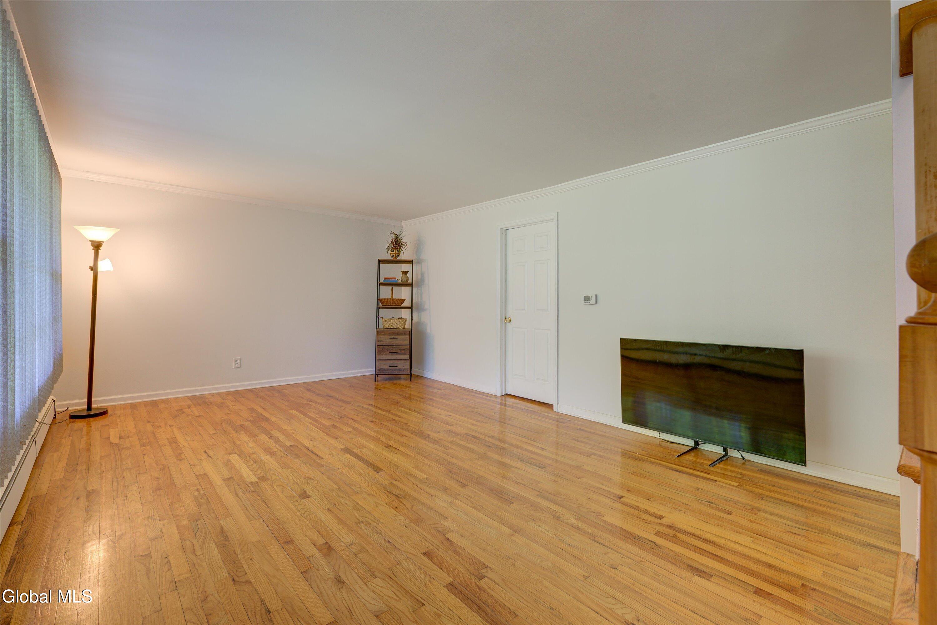 22 Bri-Lan Avenue
