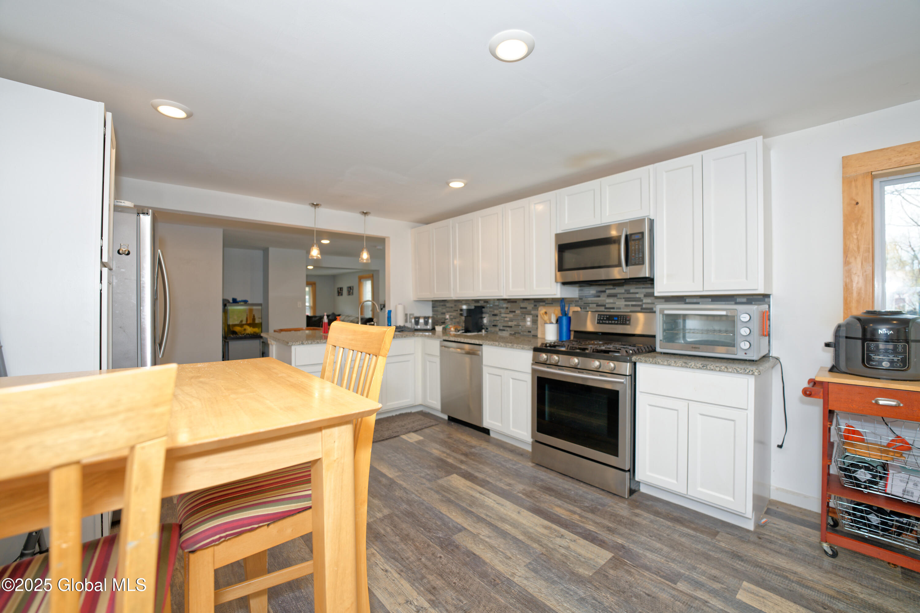 941 6th Street, Rensselaer, New York image 15