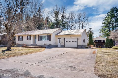 Homes For Sale - 22 Thomas Avenue<br/> Washington County, Hudson Falls, NY 12839