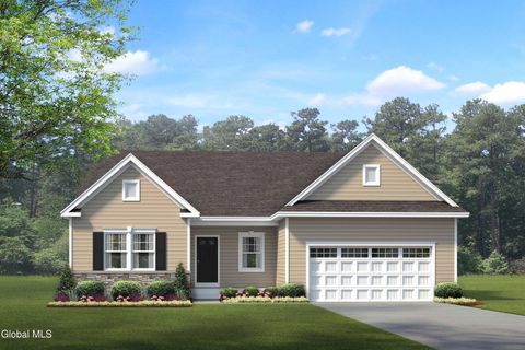 Photo of 2 Clover Leaf Drive, Halfmoon, NY 12065 (MLS # 202526786)