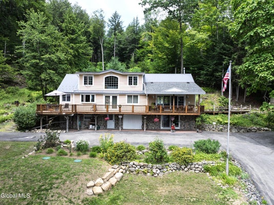 1141 N SHORE RD, HADLEY, NY 12835 - Image ff25d57fce92df99ea05e7c767bfc76e/2998170633