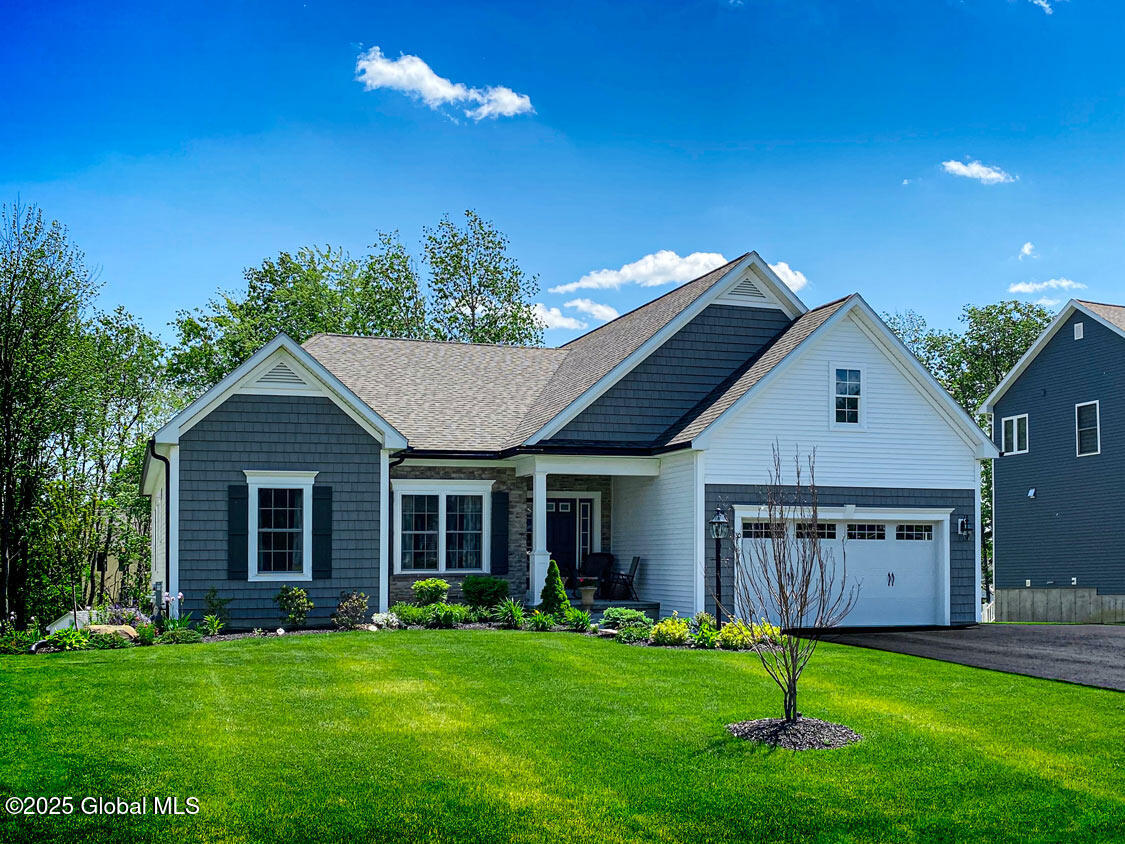 38 Heritage Way, Selkirk, New York image 1