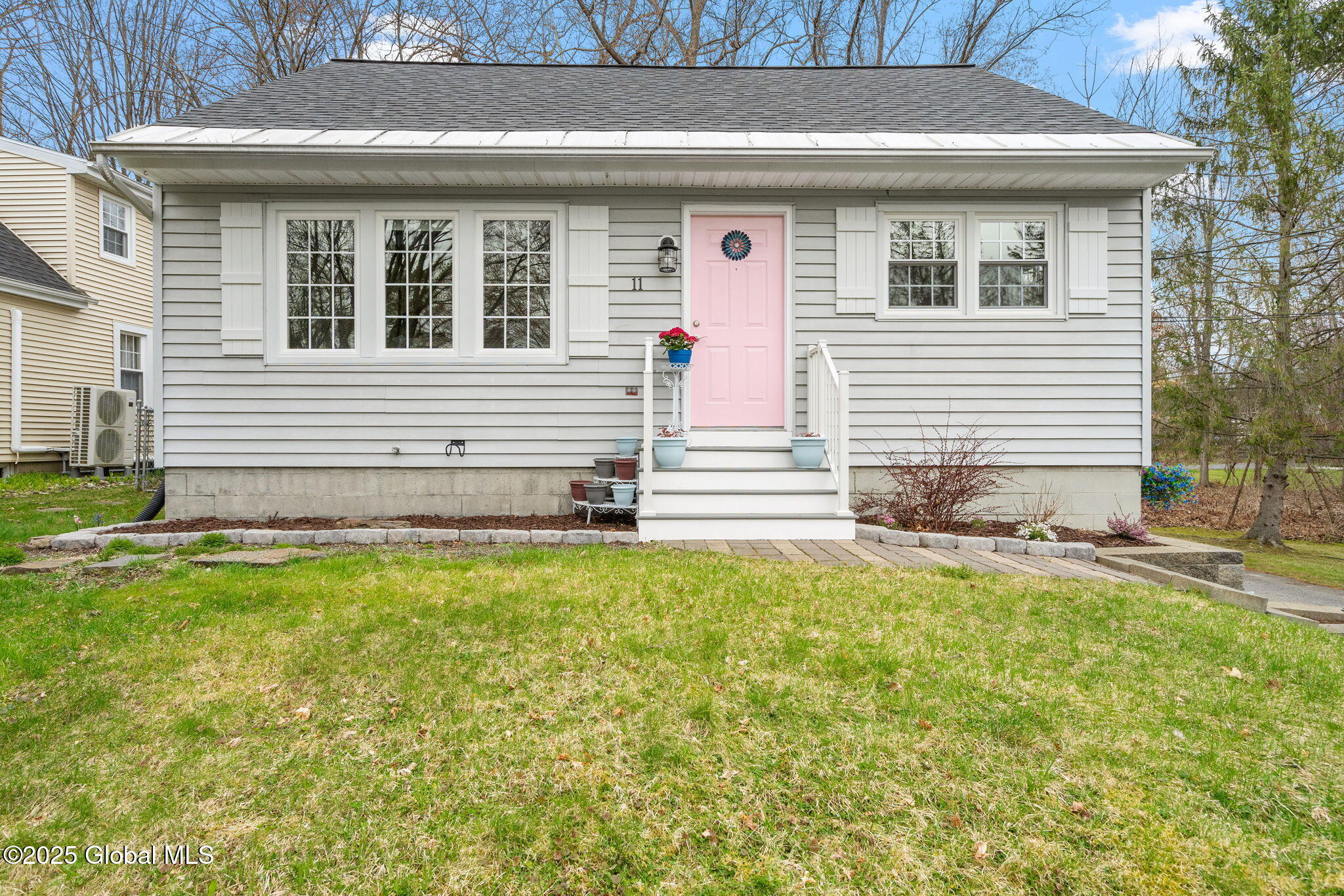 11 Maple Terrace, Delmar, New York image 2
