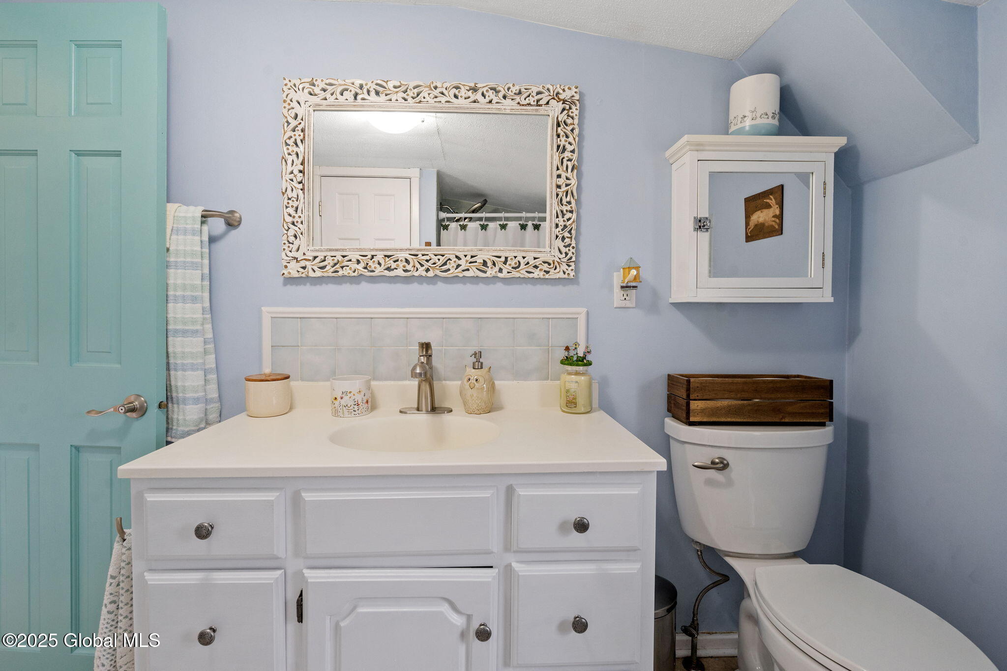 11 Maple Terrace, Delmar, New York image 36