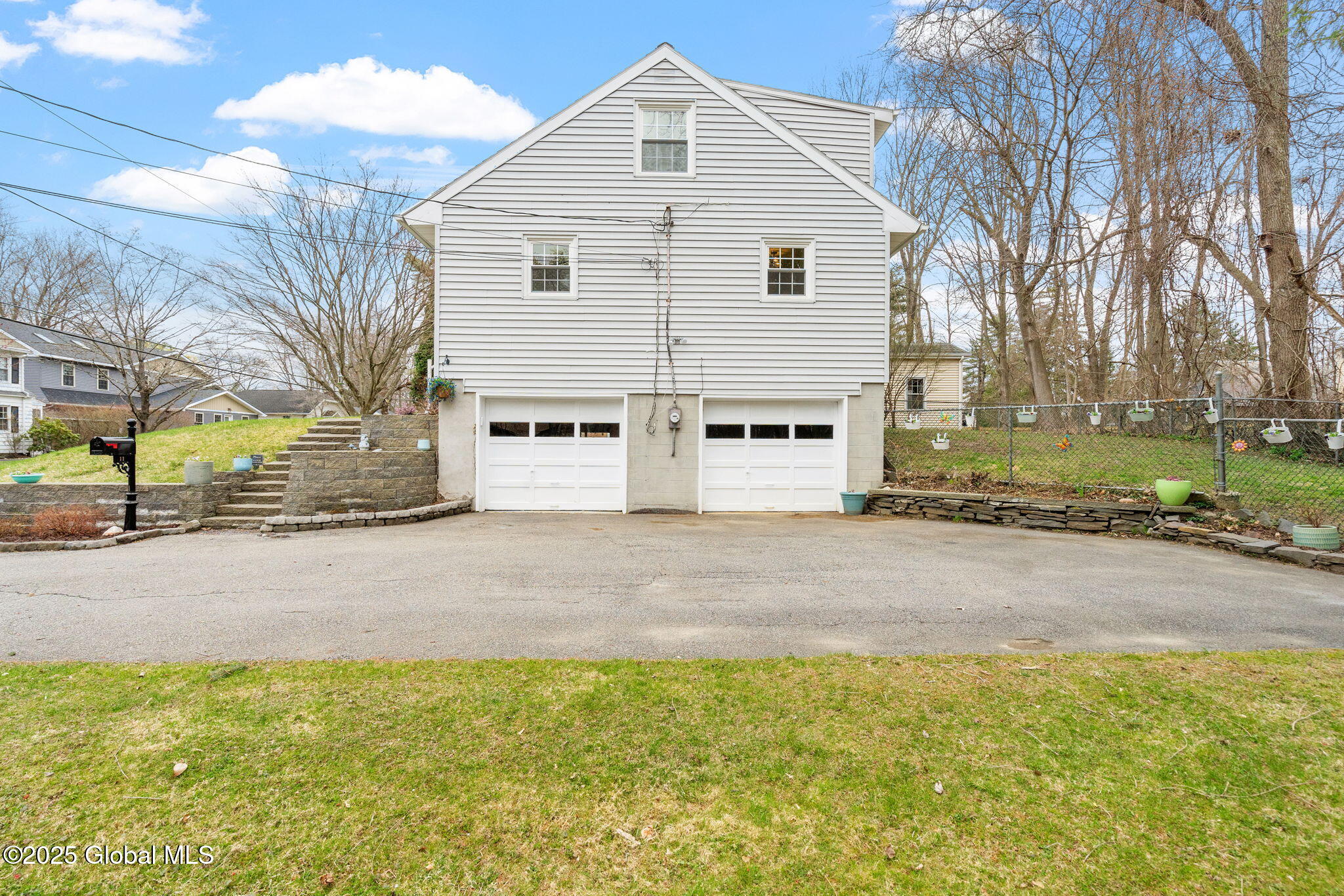 11 Maple Terrace, Delmar, New York image 45
