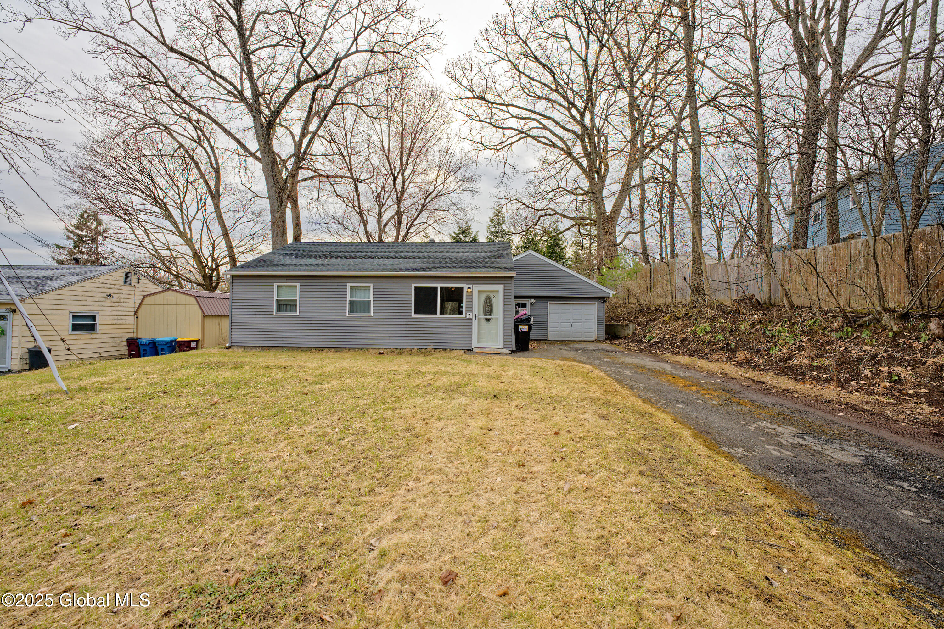 8 Thames Drive, Niskayuna, New York image 28