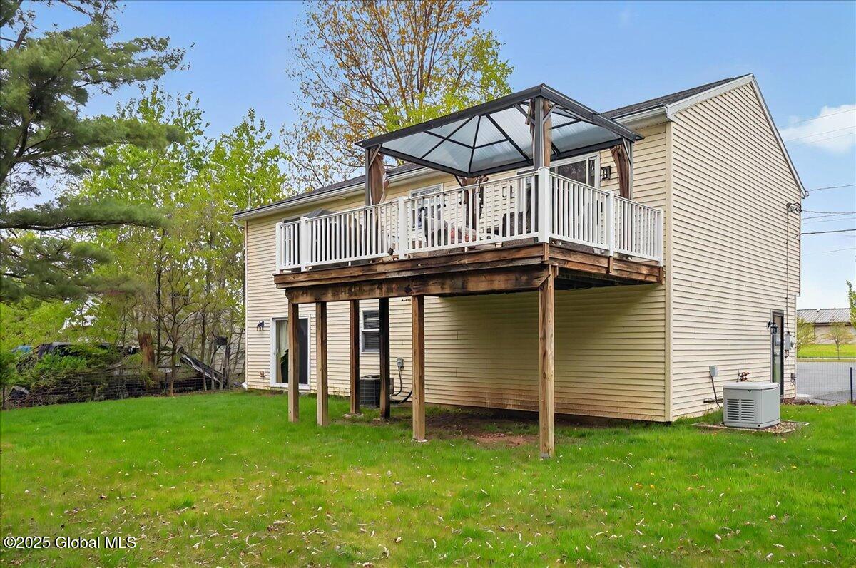 1284 Hillside Avenue, Niskayuna, New York image 39