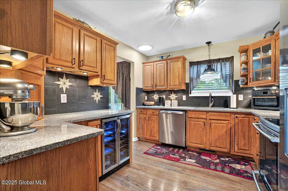 1284 Hillside Avenue, Niskayuna, New York image 7