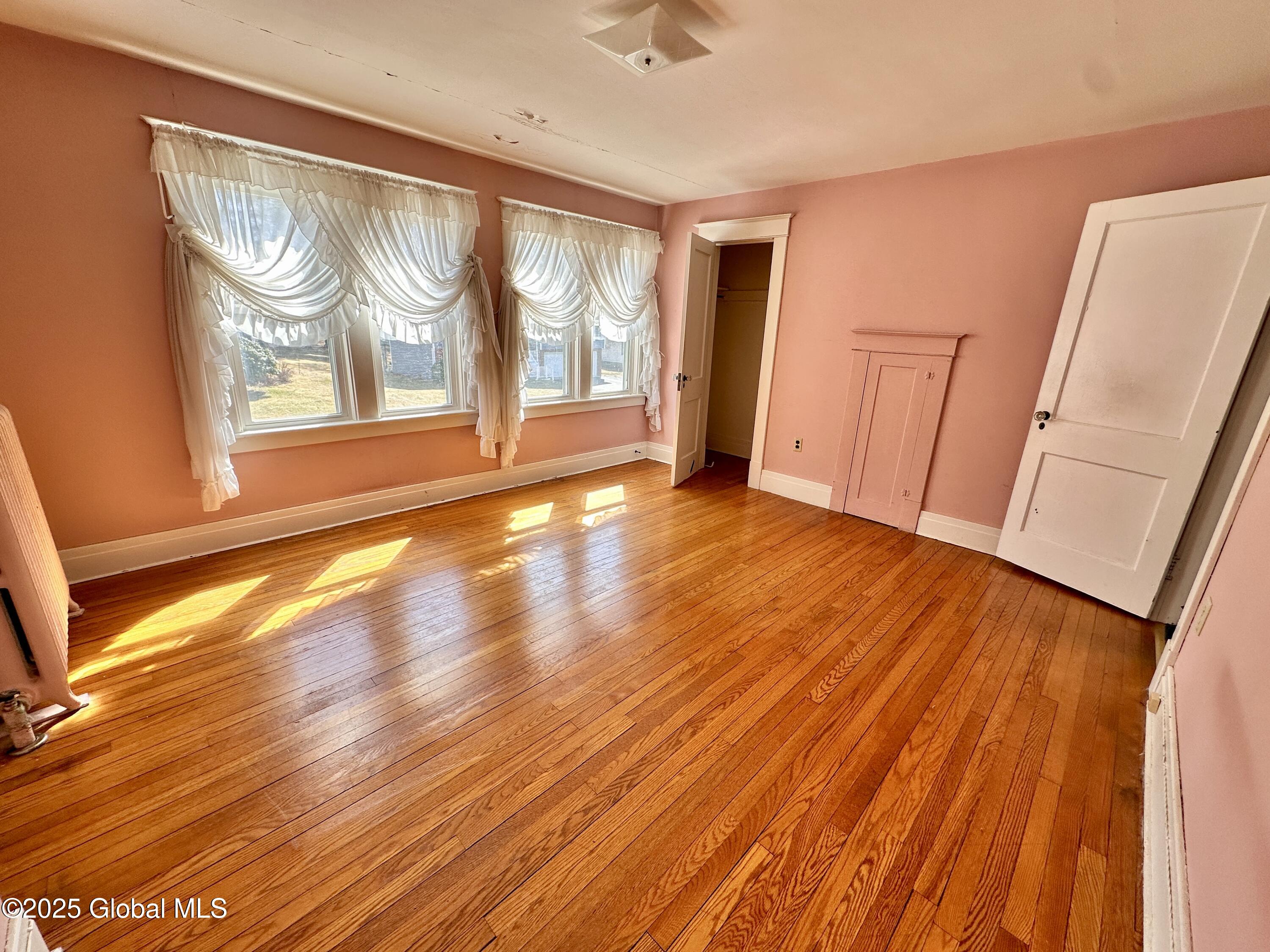 11 Middlesex Road, East Greenbush, New York image 25