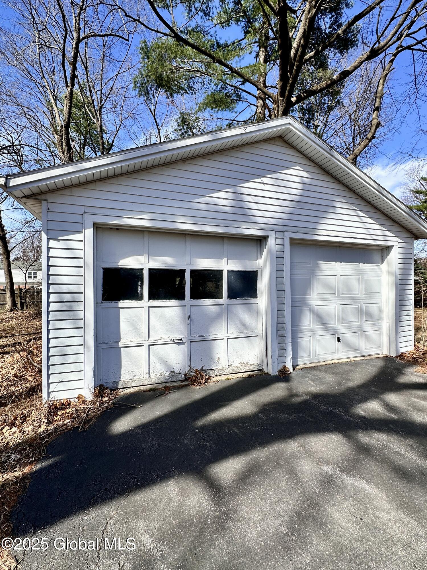 11 Middlesex Road, East Greenbush, New York image 38