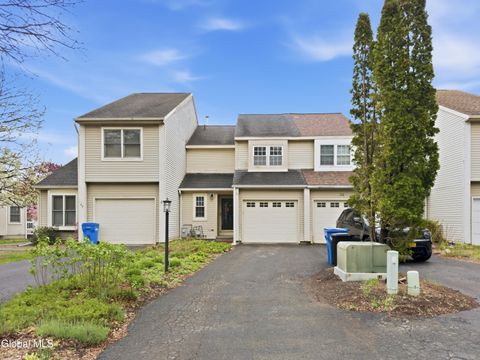 Photo of 39 Wilan Lane, Albany, NY 12203 (MLS # 202616323)