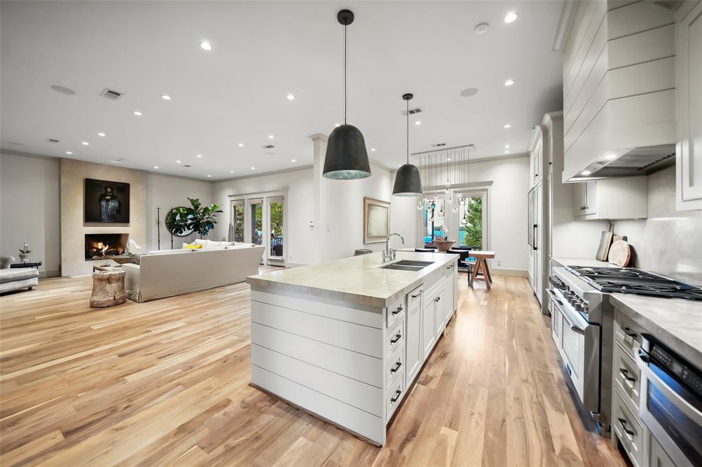 1401 Waverly Street, Houston, Texas image 13