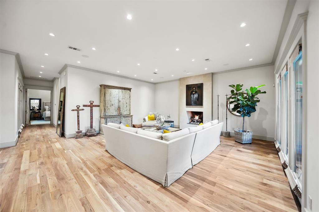 1401 Waverly Street, Houston, Texas image 9