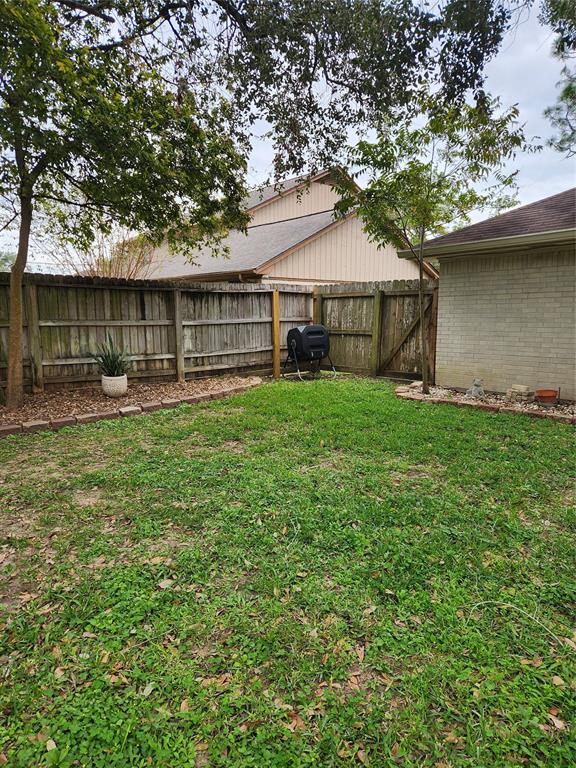 604 Fairway Drive, Richmond, Texas image 29