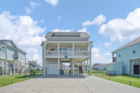 A home in Crystal Beach