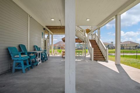 A home in Crystal Beach