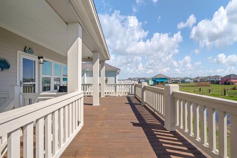 A home in Crystal Beach