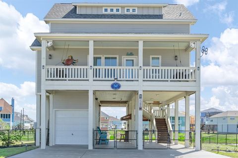 A home in Crystal Beach