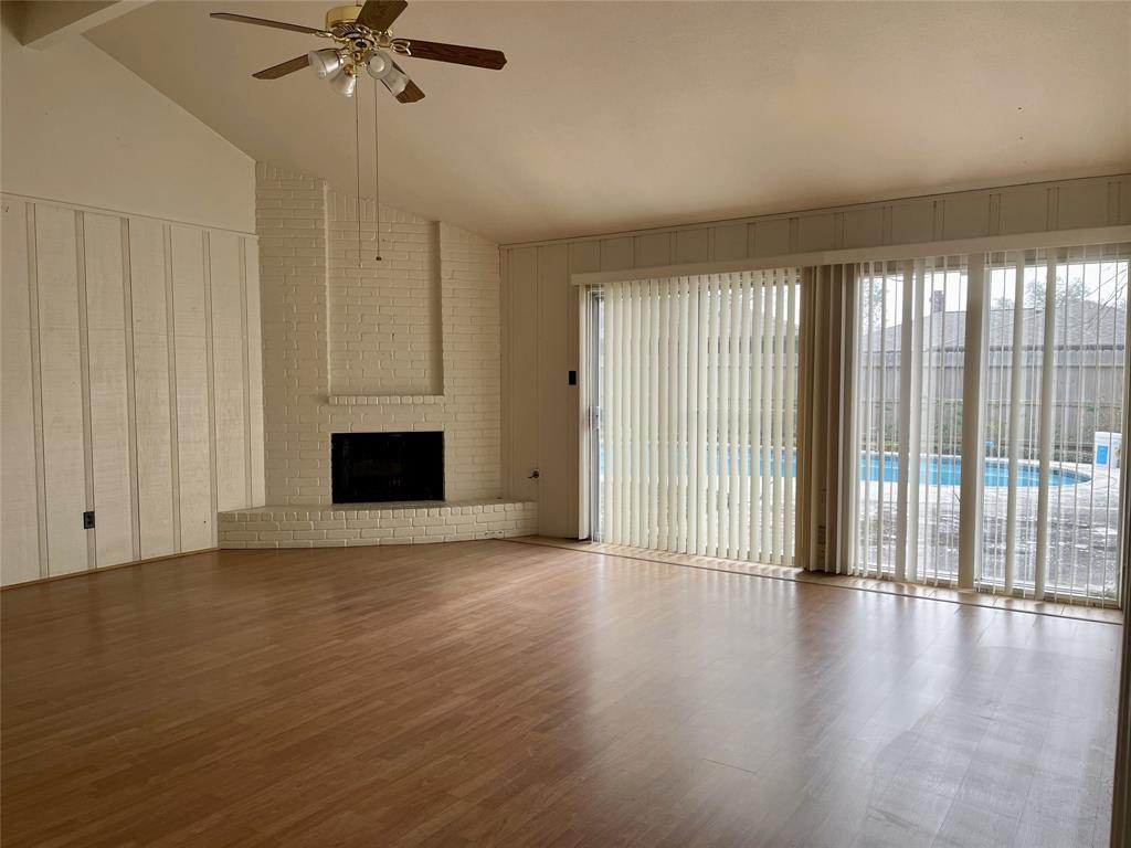 10415 Huntington Wood Drive