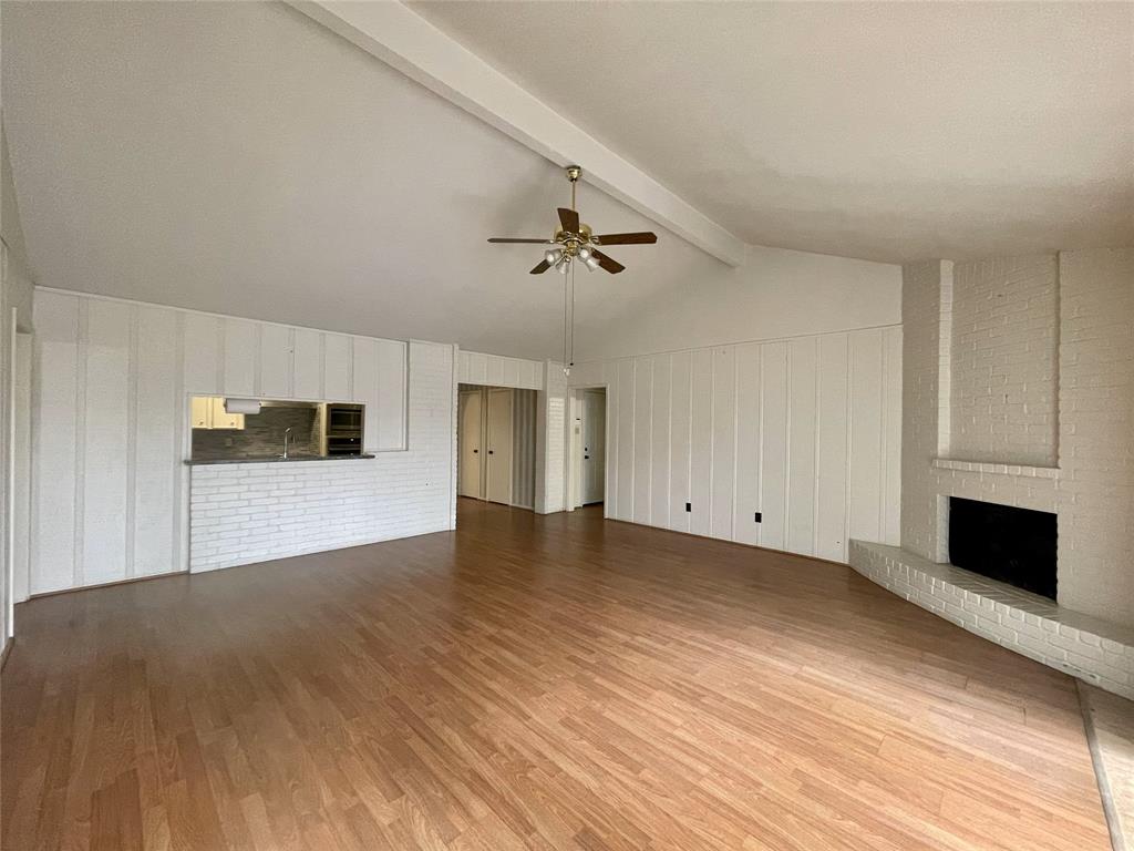 10415 Huntington Wood Drive
