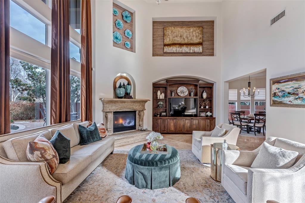 property-search 4 27 Old Windsor Way