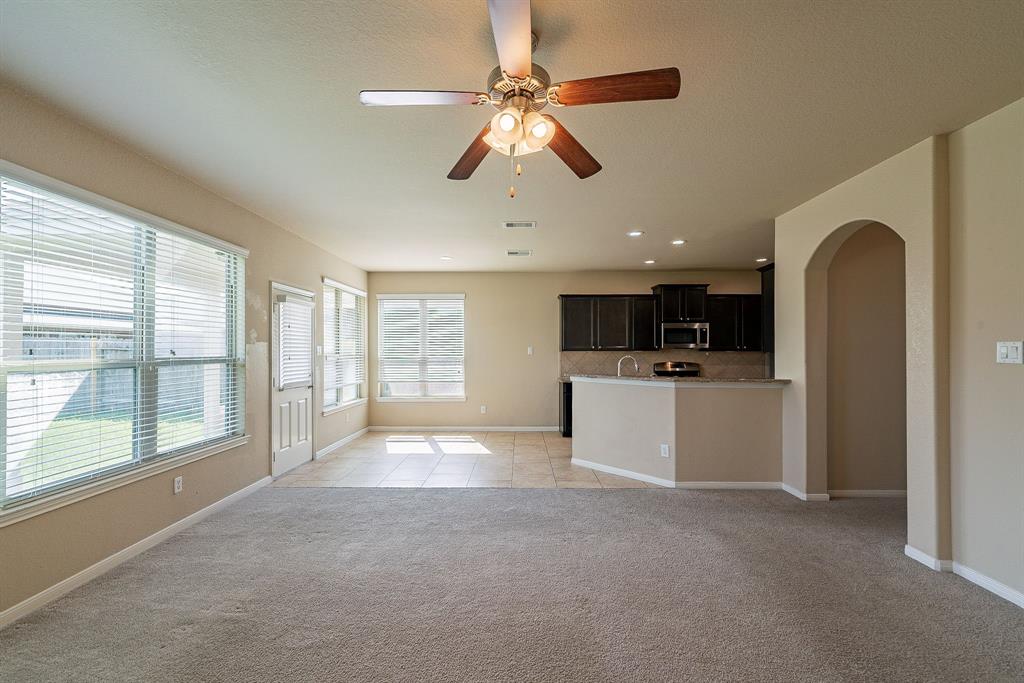 18922 Deer Trace Drive, Crosby, Texas image 10